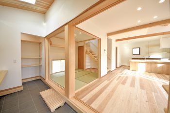 本日お引渡し、「30代が建てた土間のあるＺＥＨの家｝