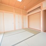 木のぬくもりと和の趣きを感じる蔵付き平屋住宅